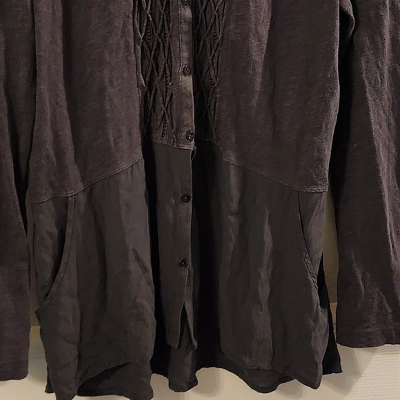 Anthropologie Meadow Rue Dark Grey 3/4 sleeve button down shirt Size L - Picture 8 of 15